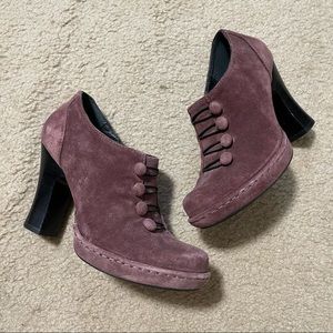 Victorian style ankle booties / Shooties - suede